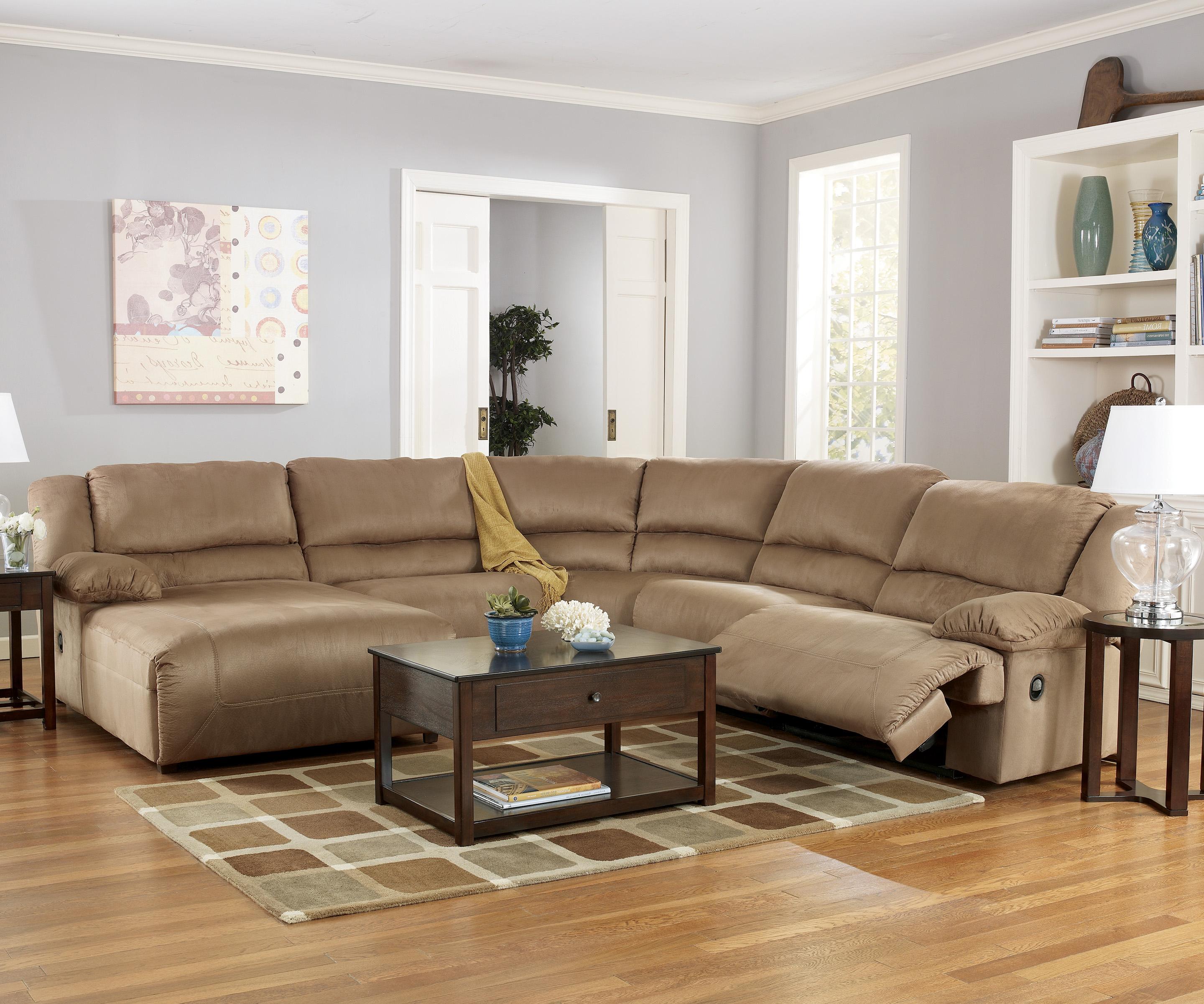 Signature Design by Ashley Hogan - Mocha 5 Piece Motion Sectional with